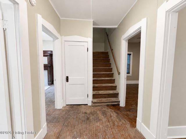 3908 Vermont Ave, Louisville, KY 40211