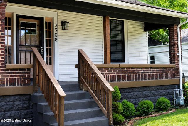 3908 Vermont Ave, Louisville, KY 40211