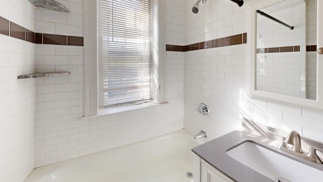 1945 Commonwealth Ave 7, Boston, MA 02135