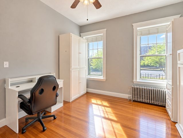 1945 Commonwealth Ave 7, Boston, MA 02135