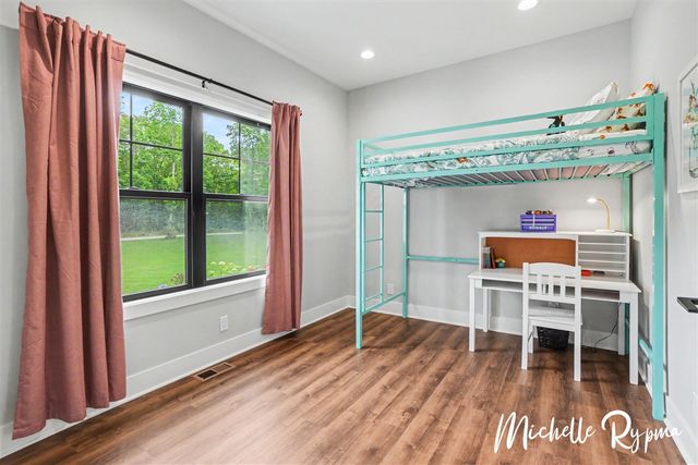 5812 Timber Bluff Trail, Fennville, MI 49408