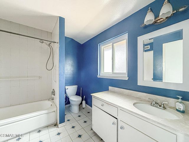 1191 Roldan Avenue, Simi Valley, CA 93065