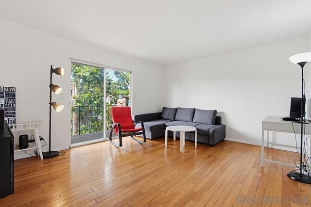 4885 Cole 34, San Diego, CA 92117
