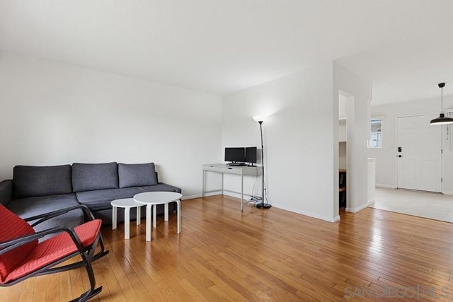 4885 Cole 34, San Diego, CA 92117