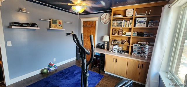 1451 Flushing Road, Flushing, MI 48433