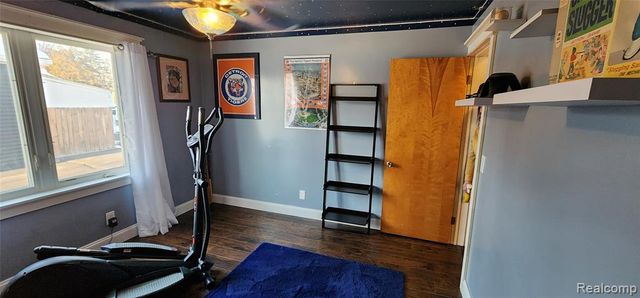 1451 Flushing Road, Flushing, MI 48433