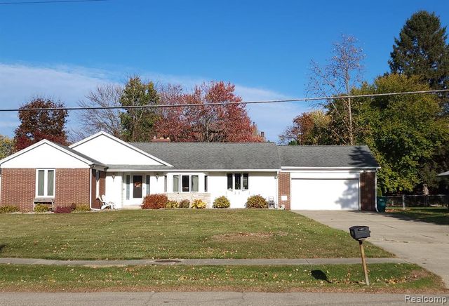 1451 Flushing Road, Flushing, MI 48433