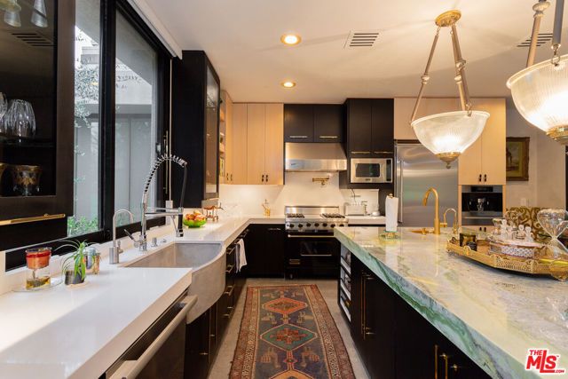 74687 Arroyo Drive, Indian Wells, CA 92210