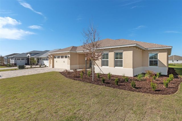 10127 SW 82ND PLACE ROAD, Ocala, FL 34481