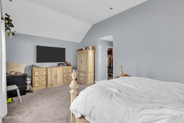 111 Greenwood Lane, Forked River, NJ 08731