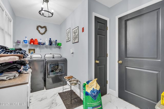 111 Greenwood Lane, Forked River, NJ 08731