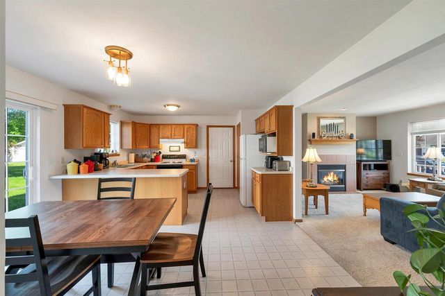 2535 GEMINI ROAD, Green Bay, WI 54311