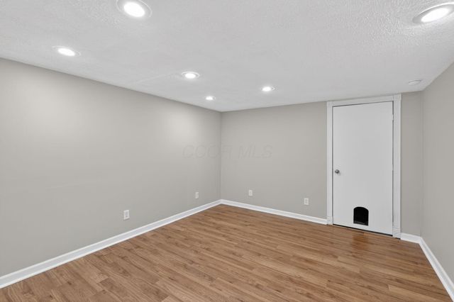 7894 Tuxford Court, 2E, Columbus, OH 43085