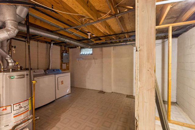 7894 Tuxford Court, 2E, Columbus, OH 43085