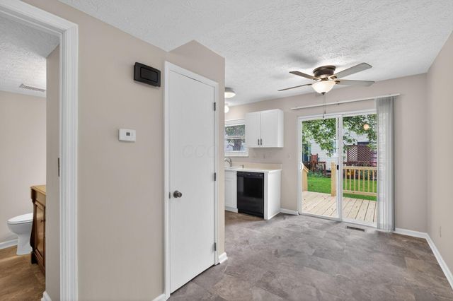 7894 Tuxford Court, 2E, Columbus, OH 43085