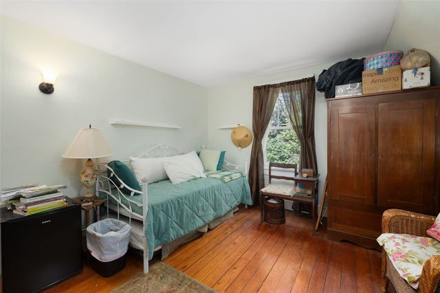 320 Railroad Avenue, North Kingstown, RI 02877