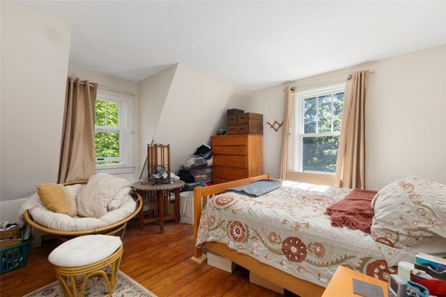 320 Railroad Avenue, North Kingstown, RI 02877