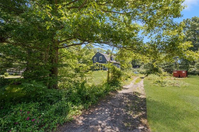 320 Railroad Avenue, North Kingstown, RI 02877