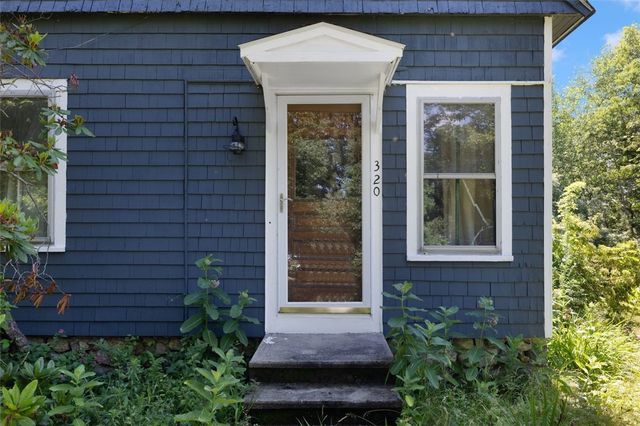 320 Railroad Avenue, North Kingstown, RI 02877