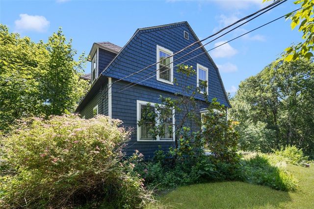 320 Railroad Avenue, North Kingstown, RI 02877