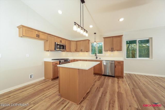 13336 E Cayuga Avenue, Palmer, AK 99645