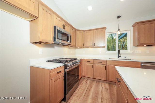 13336 E Cayuga Avenue, Palmer, AK 99645