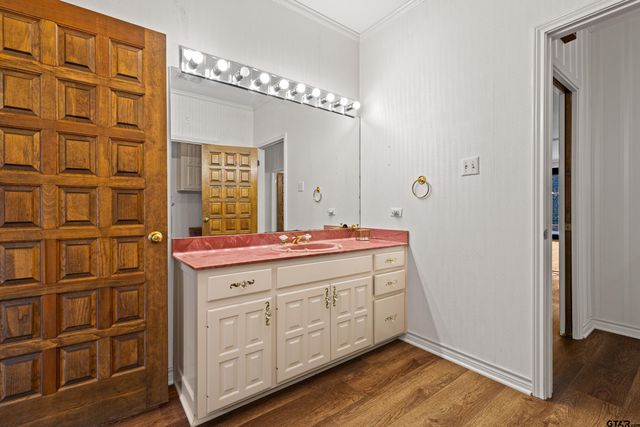 450 Johnson, Tatum, TX 75691