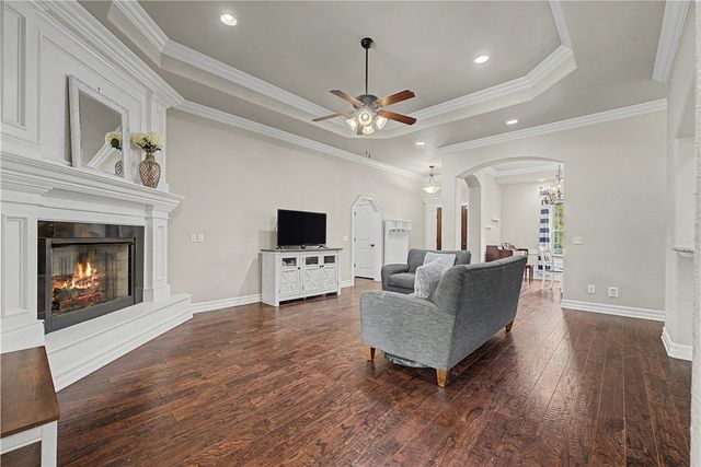 4405 W Canopy Meadows Drive, Rogers, AR 72758
