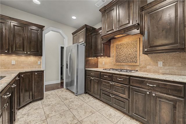 4405 W Canopy Meadows Drive, Rogers, AR 72758