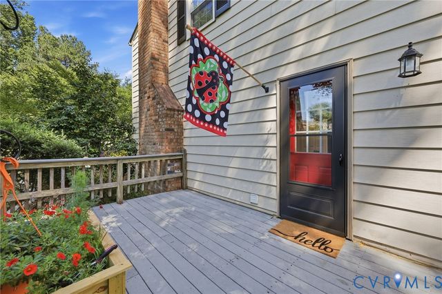 11200 Surry Rd, Chester, VA 23831