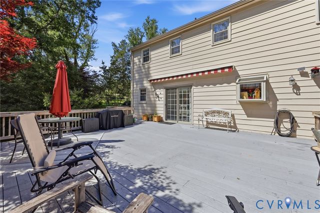 11200 Surry Rd, Chester, VA 23831