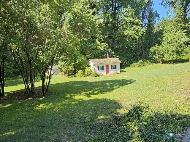 11200 Surry Rd, Chester, VA 23831