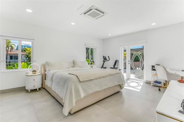 500 94th St, Surfside, FL 33154