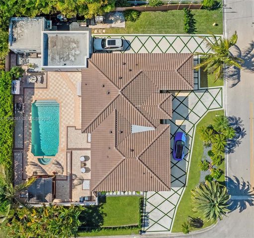 500 94th St, Surfside, FL 33154