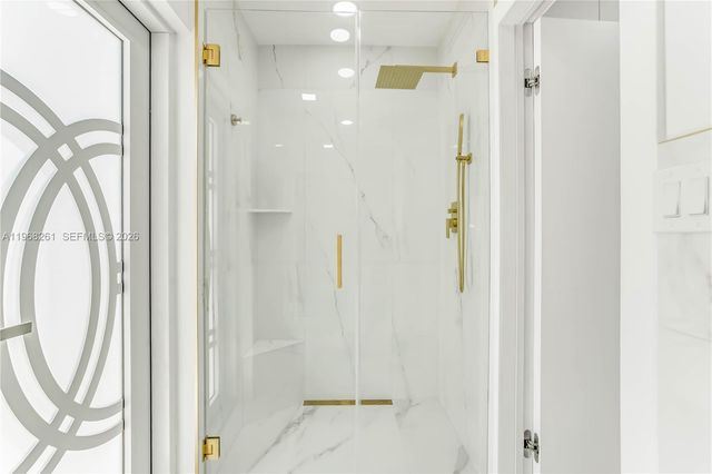 500 94th St, Surfside, FL 33154