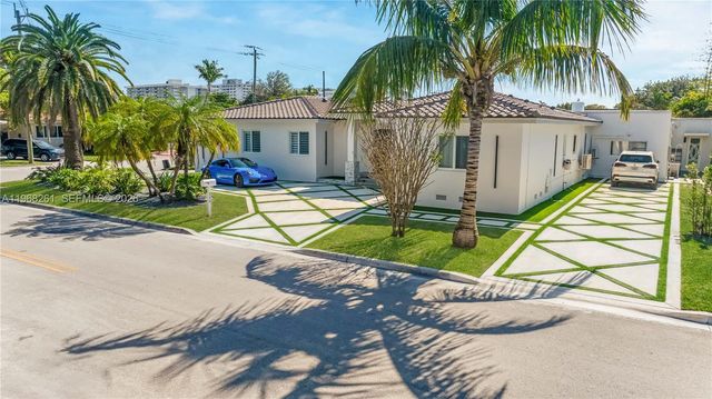 500 94th St, Surfside, FL 33154