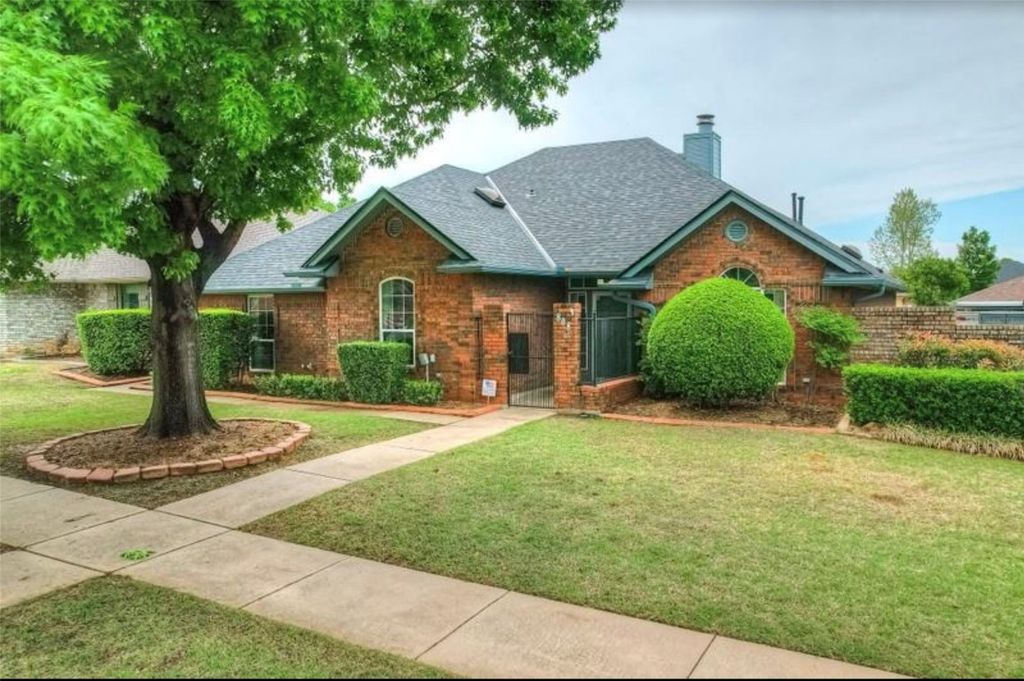 808 NW 142nd Street, Edmond, OK 73013