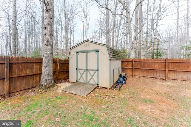 8007 PEMBROKE CIR, Spotsylvania, VA 22551