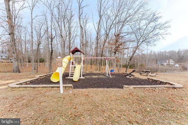 8007 PEMBROKE CIR, Spotsylvania, VA 22551