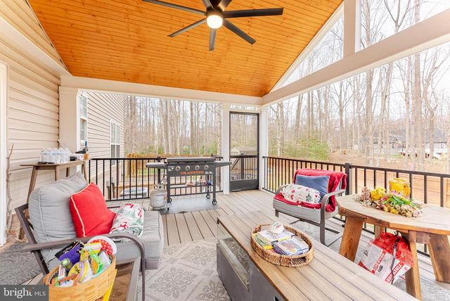 8007 PEMBROKE CIR, Spotsylvania, VA 22551