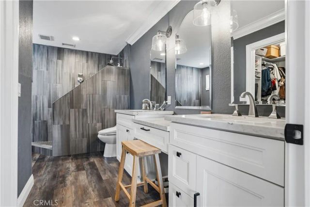 23138 Blue Bird Drive, Canyon Lake, CA 92587