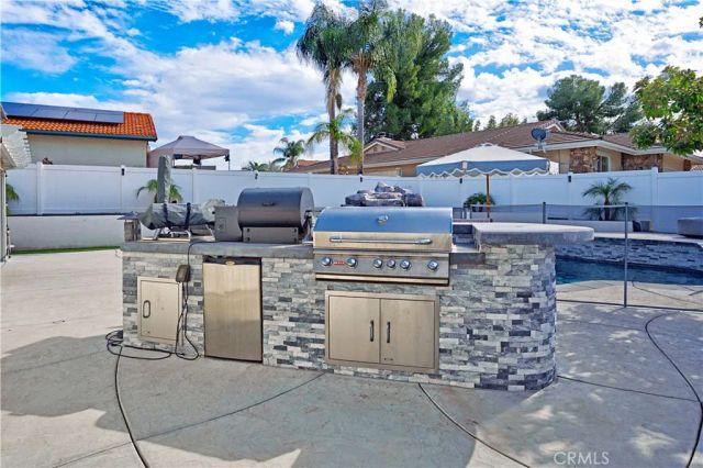 23138 Blue Bird Drive, Canyon Lake, CA 92587