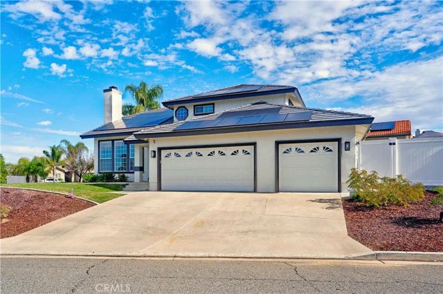 23138 Blue Bird Drive, Canyon Lake, CA 92587