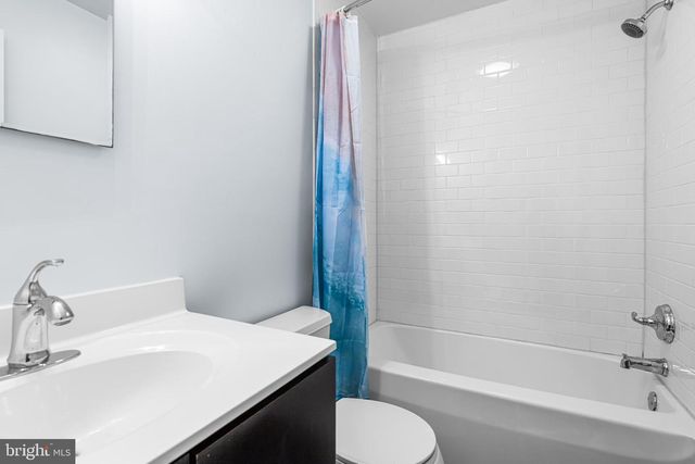 924 N 27TH ST, Philadelphia, PA 19130