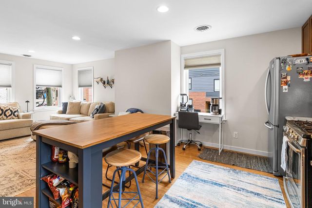 924 N 27TH ST, Philadelphia, PA 19130