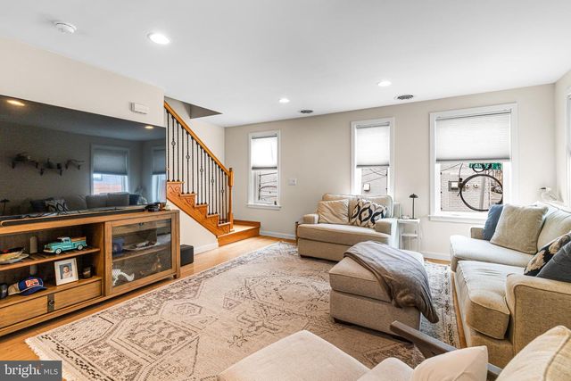 924 N 27TH ST, Philadelphia, PA 19130