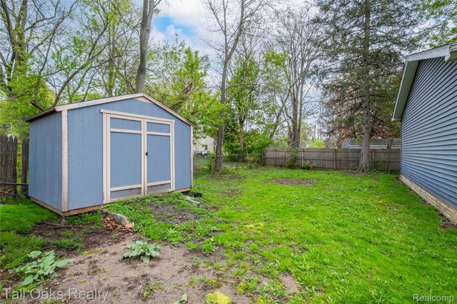 2616 Maryland Avenue, Flint, MI 48506