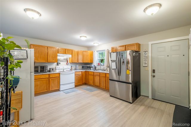 2616 Maryland Avenue, Flint, MI 48506