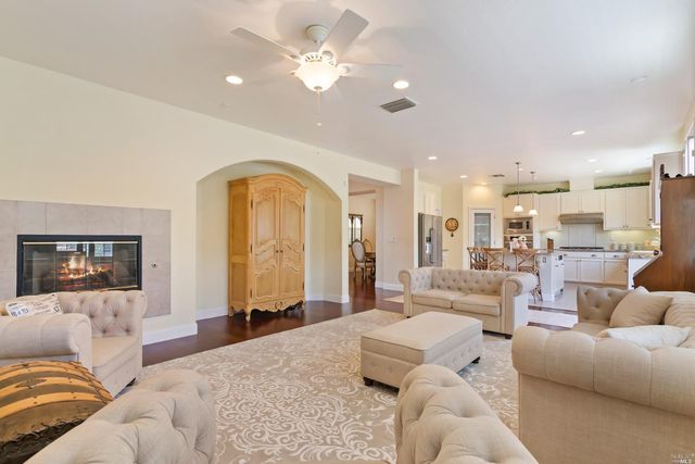 7024 Alder Creek Rd, Vallejo, CA 94591
