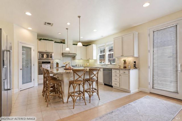 7024 Alder Creek Rd, Vallejo, CA 94591